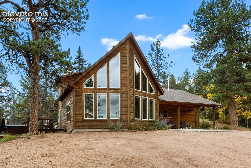 324 Celtic Run, Florissant, CO 80816 — exterior