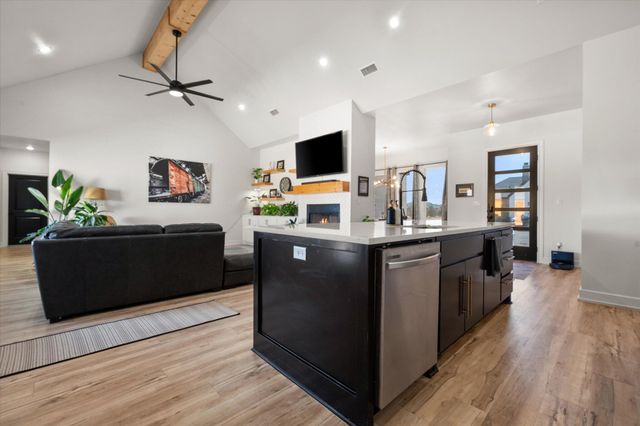 501 Brookshire Avenue, Wolfforth, TX 79382