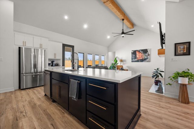 501 Brookshire Avenue, Wolfforth, TX 79382