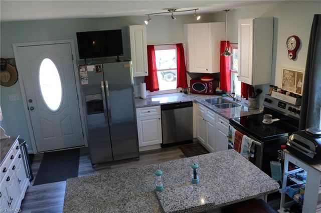 185 Southview Street, Mount Airy, NC 27030