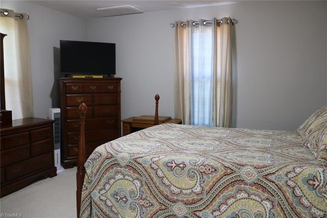 185 Southview Street, Mount Airy, NC 27030