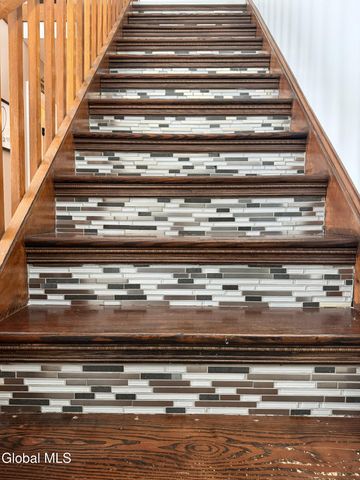 5 Captains Boulevard, Waterford, NY 12188