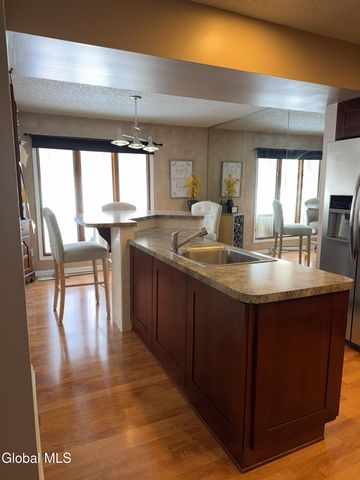 5 Captains Boulevard, Waterford, NY 12188