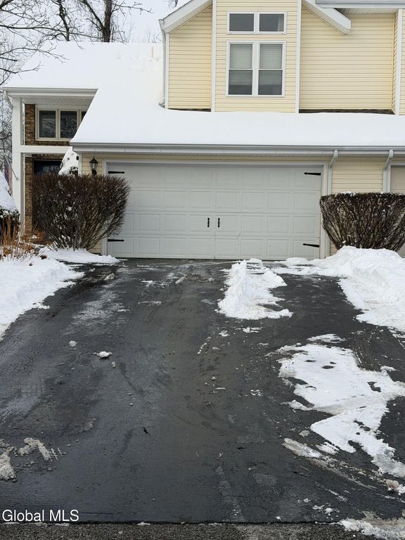 5 Captains Boulevard, Waterford, NY 12188