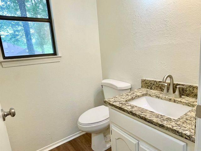 3 Danube, Maumelle, AR 72113