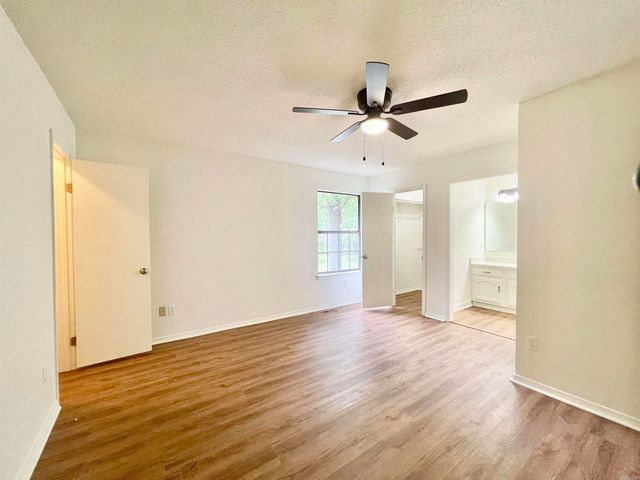 3 Danube, Maumelle, AR 72113