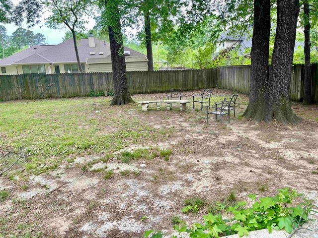 3 Danube, Maumelle, AR 72113