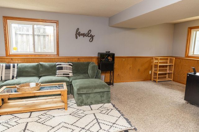 3395 133rd Lane NW, Andover, MN 55304