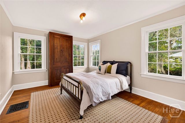 289 Center Drive, Savannah, GA 31406