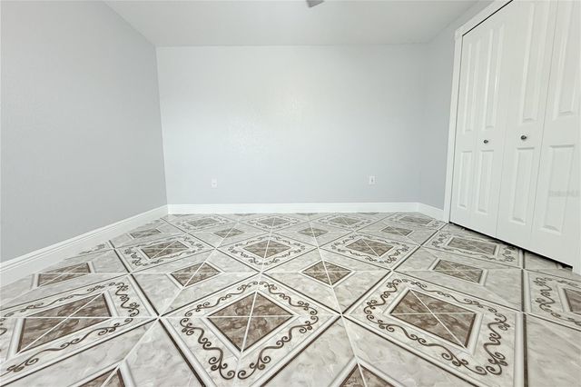 8236 DONALDSON DRIVE, Tampa, FL 33615