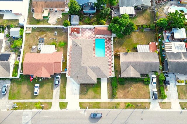 8236 DONALDSON DRIVE, Tampa, FL 33615