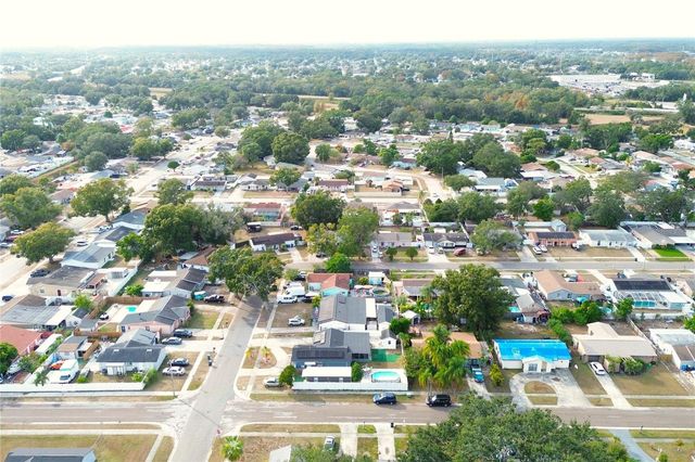 8236 DONALDSON DRIVE, Tampa, FL 33615