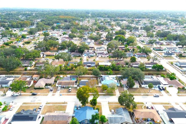 8236 DONALDSON DRIVE, Tampa, FL 33615