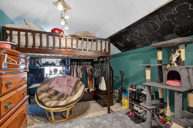 31 Sassafras St, Providence, RI 02907