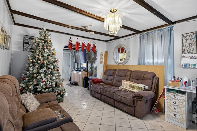 31 Sassafras St, Providence, RI 02907