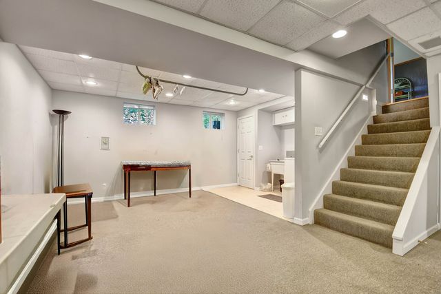 13344 S Stephen Drive, Palos Park, IL 60464