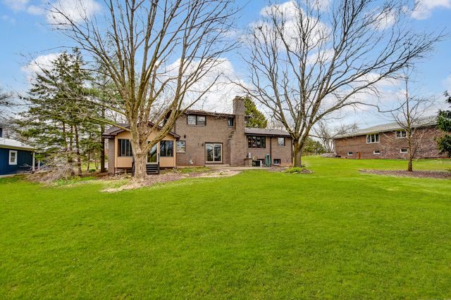 13344 S Stephen Drive, Palos Park, IL 60464
