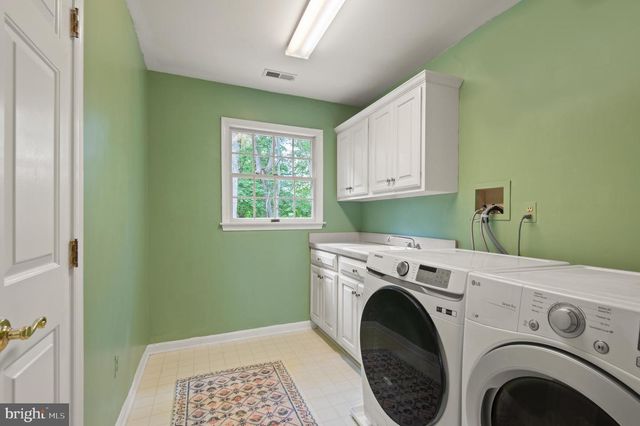 8 HENDERSON HILL CT, Monkton, MD 21111