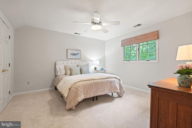 8 HENDERSON HILL CT, Monkton, MD 21111