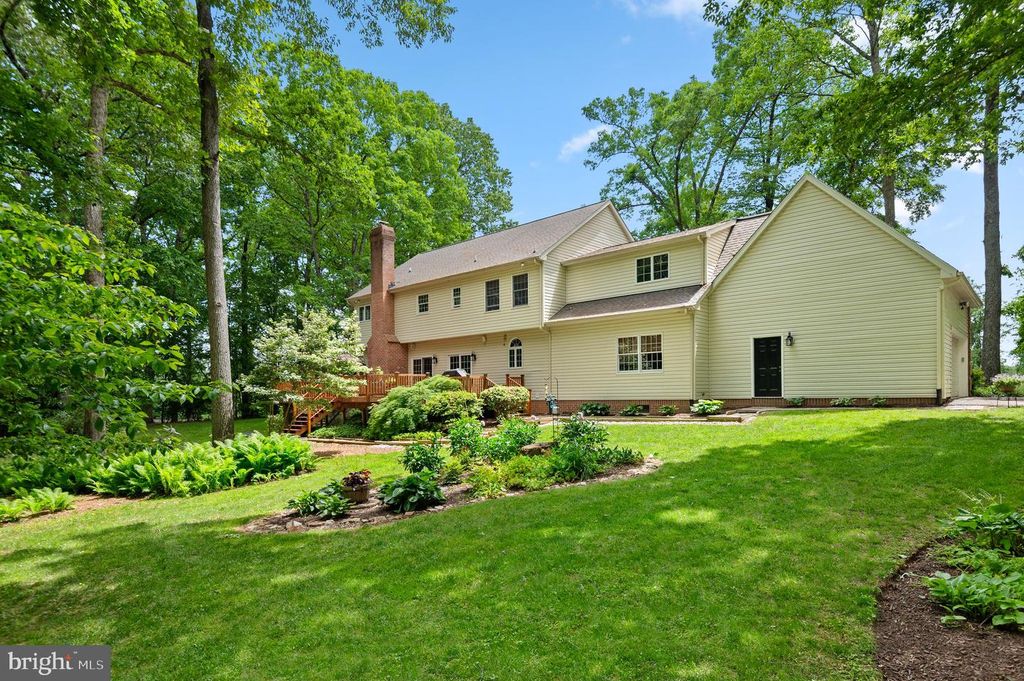 Image 40 of property listing at 8 HENDERSON HILL CT, Monkton, MD 21111