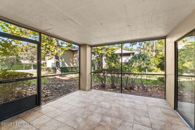 10150 BELLE RIVE Boulevard 303, Jacksonville, FL 32256