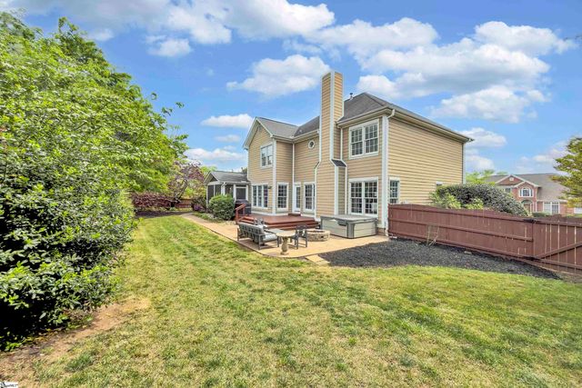 400 Ladykirk Lane, Greer, SC 29650