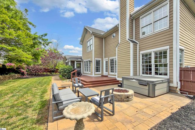 400 Ladykirk Lane, Greer, SC 29650