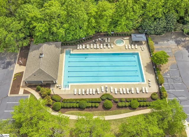 400 Ladykirk Lane, Greer, SC 29650