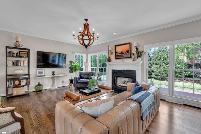 400 Ladykirk Lane, Greer, SC 29650