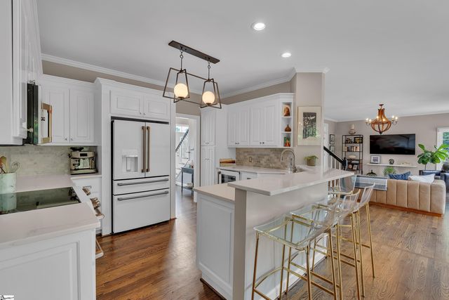 400 Ladykirk Lane, Greer, SC 29650