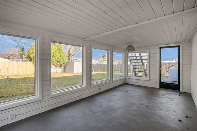 5 Katherine Drive, Johnston, RI 02919