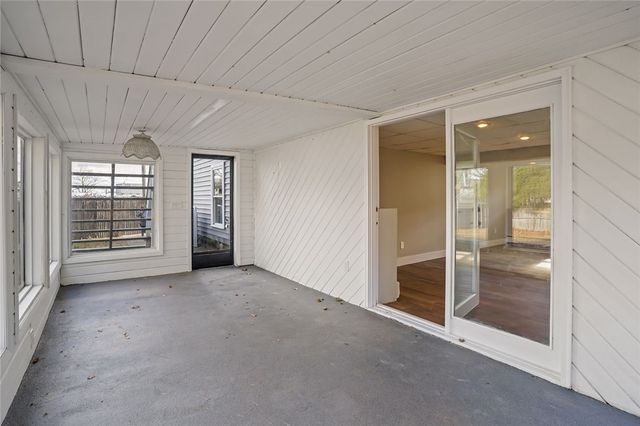 5 Katherine Drive, Johnston, RI 02919