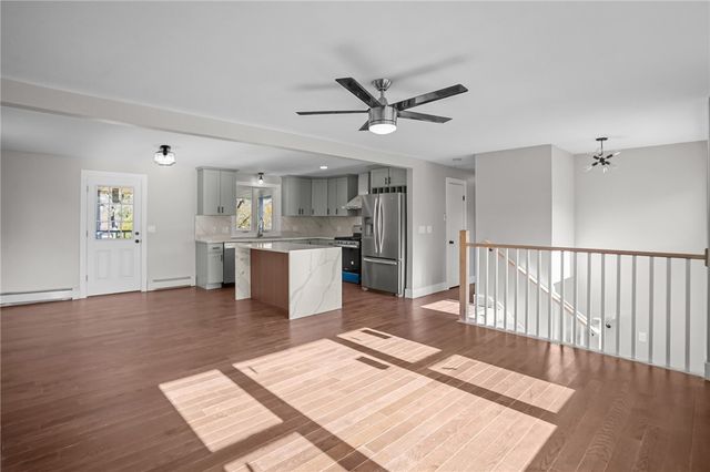 5 Katherine Drive, Johnston, RI 02919