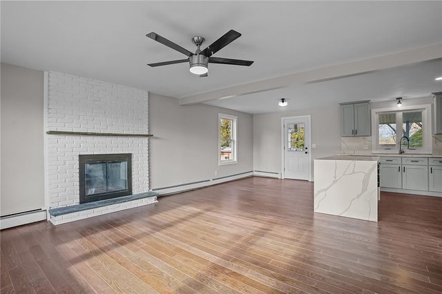 5 Katherine Drive, Johnston, RI 02919