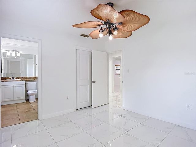 1506 S OREGON CIRCLE, Tampa, FL 33612