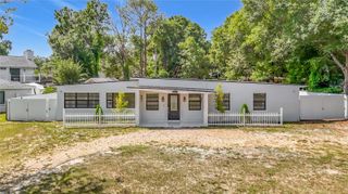 1506 S OREGON CIRCLE, Tampa, FL 33612