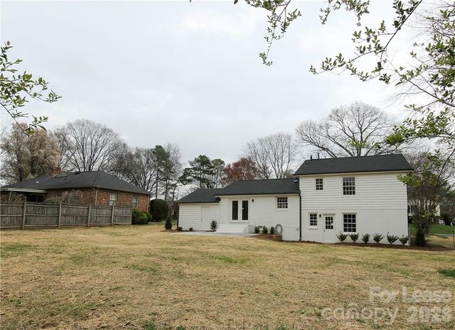 4808 Walden Court, Charlotte, NC 28210