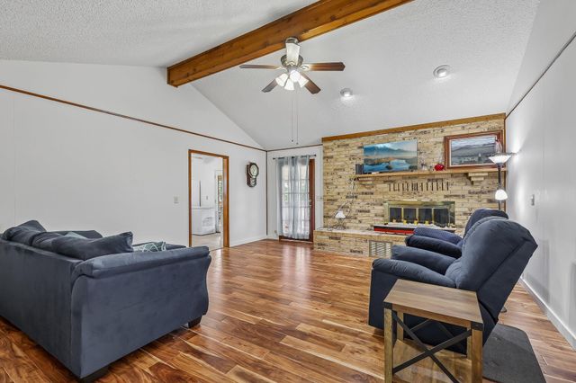 504 Perkins ST, Bastrop, TX 78602