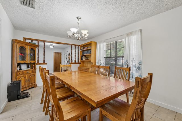 504 Perkins ST, Bastrop, TX 78602