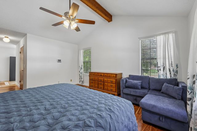 504 Perkins ST, Bastrop, TX 78602