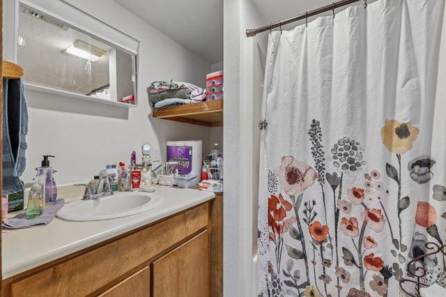 504 Perkins ST, Bastrop, TX 78602