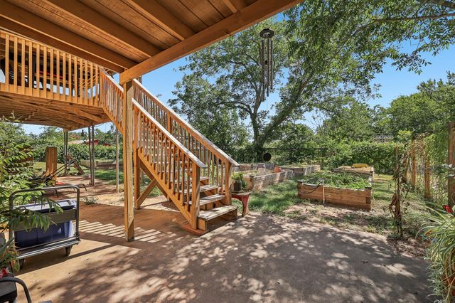504 Perkins ST, Bastrop, TX 78602