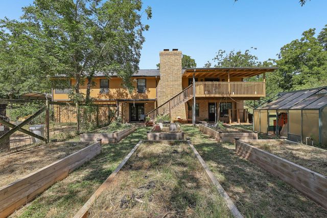 504 Perkins ST, Bastrop, TX 78602