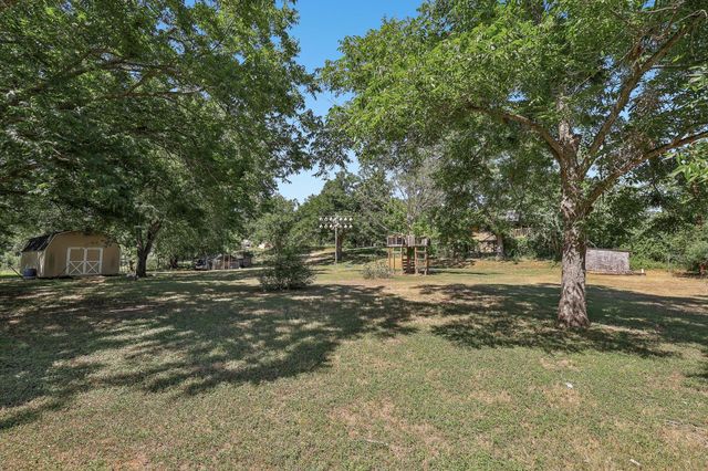 504 Perkins ST, Bastrop, TX 78602