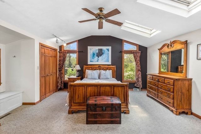 15 Cleveland St, Norfolk, MA 02056