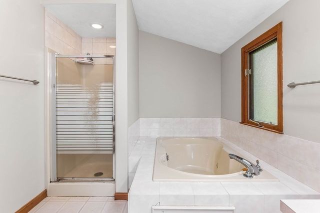 15 Cleveland St, Norfolk, MA 02056