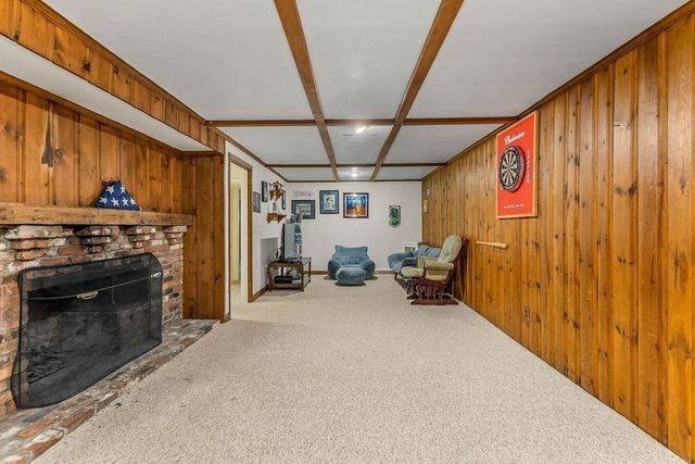 15 Cleveland St, Norfolk, MA 02056