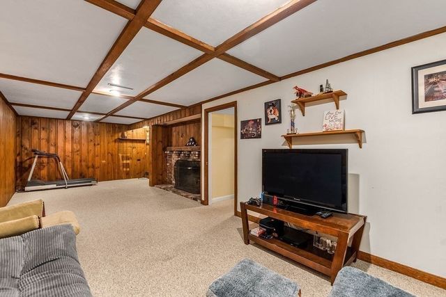 15 Cleveland St, Norfolk, MA 02056