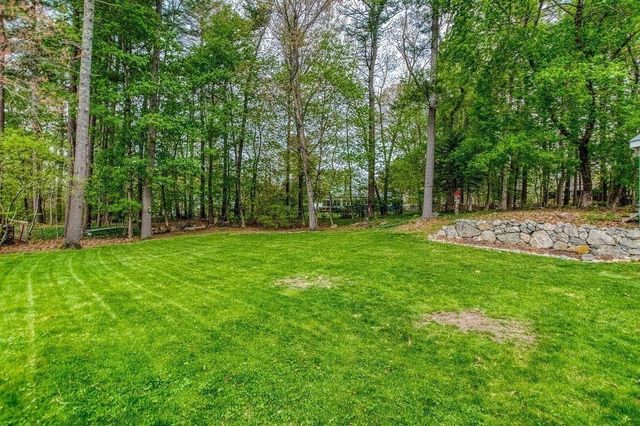 15 Cleveland St, Norfolk, MA 02056
