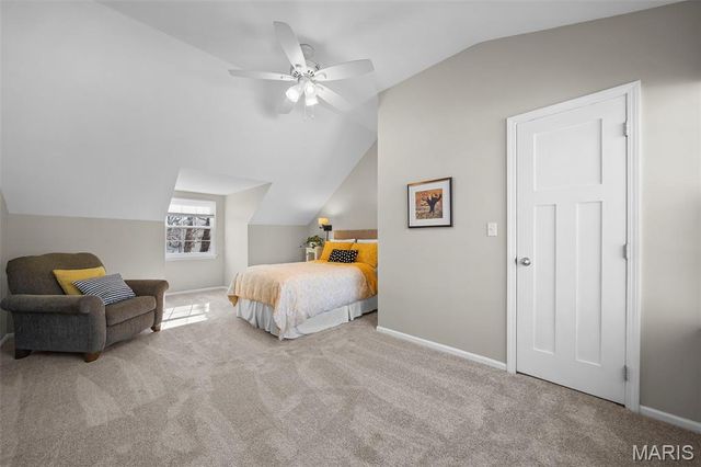 9135 Pine Avenue, Brentwood, MO 63144